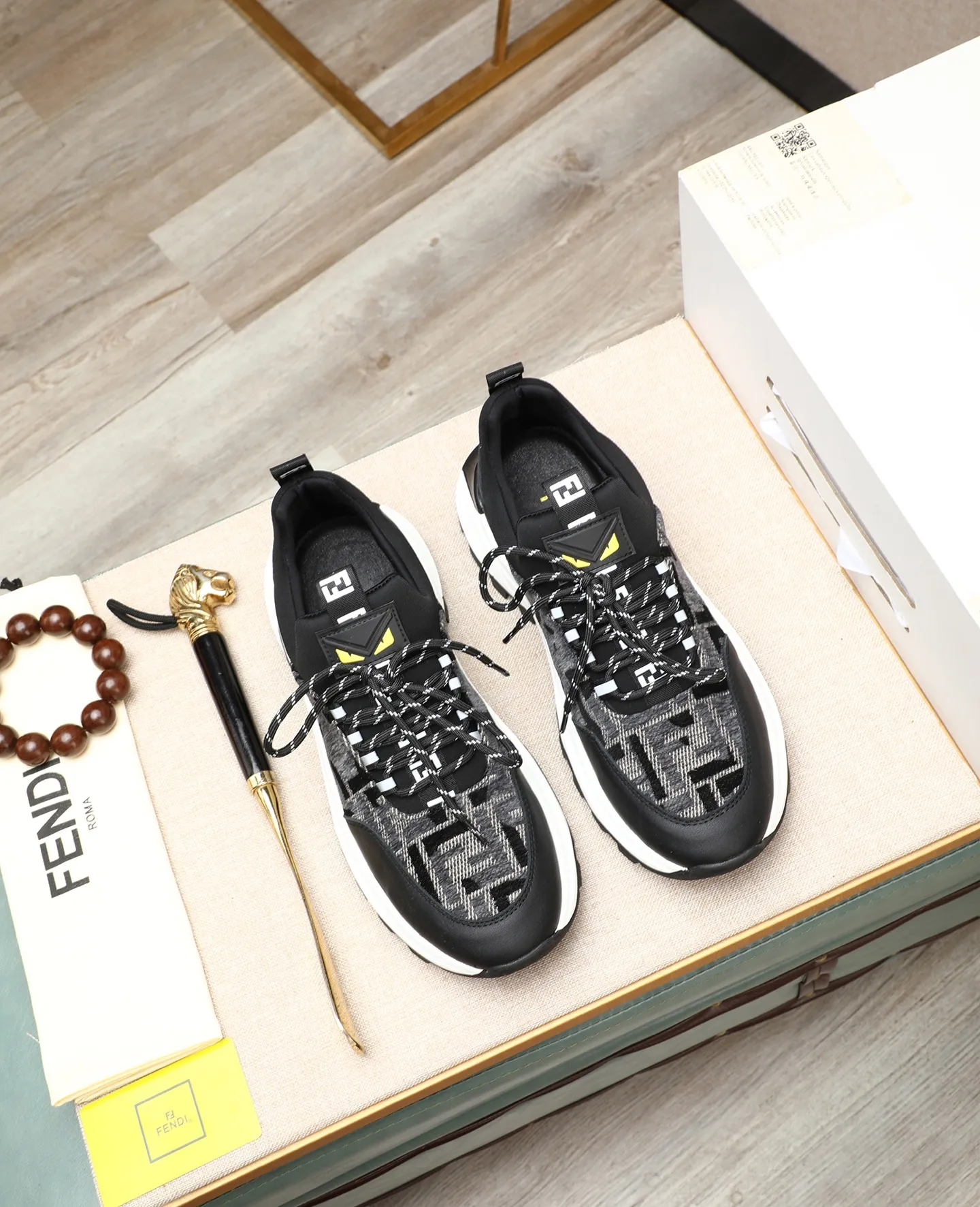 Men's shoes 💰460🕷🕷[FENDI] Fendi fashionable casual men's shoes 🇨🇳Original official website 1:1 model opening, new models are available first 💯Not high-profile but avant-garde, simple About low-key and fashionable, super versatile style 🌿 Made of original cowhide ➕ Pigskin lining 🎋 The version is comfortable on the feet, so rigorous for any small place, and the workmanship is first-class 🍍38-44 Large quantities in stock